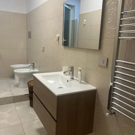 Conny فندق مبيت وإفطار 3*